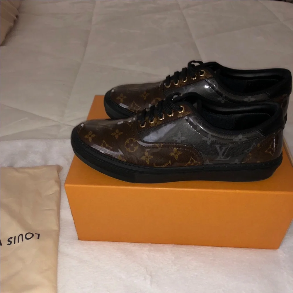 Louis Vuitton shoes size 10 European size 11 US